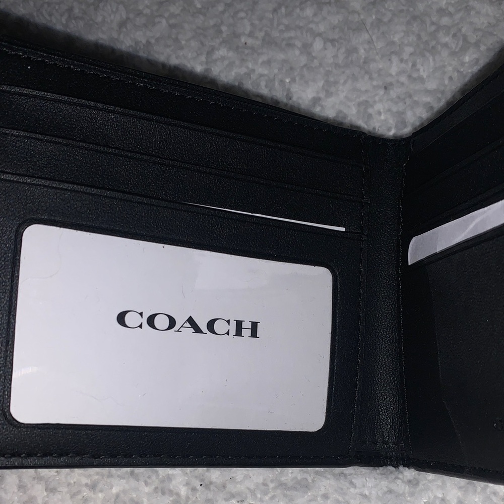 🆕 - MENS Authentic Coach Black Signature billfold WALLET - Picture 5 of 7